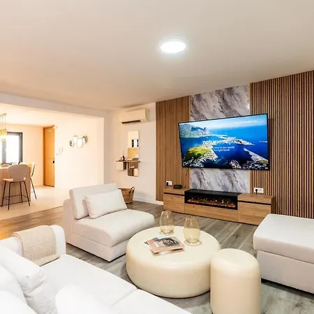 Luxury Dunia