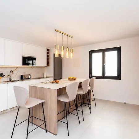 Luxury Dunia * ماربيا