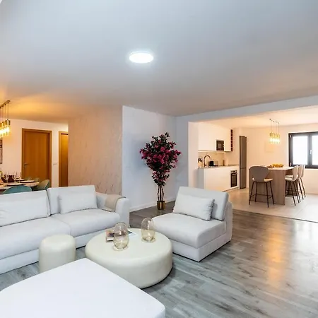 Luxury Dunia شقة ماربيا