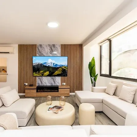 شقة Luxury Dunia